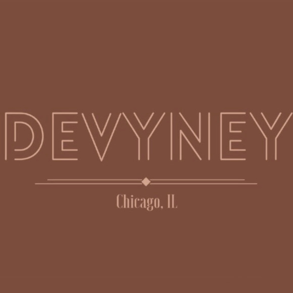 Meet your Posher, Devyn - Picture 1 of 1